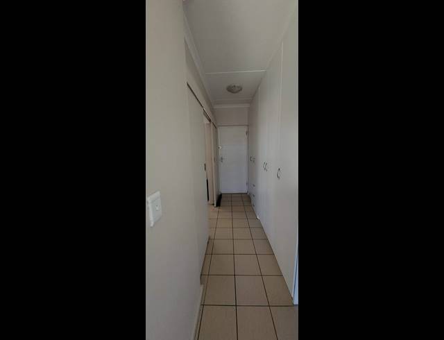 1 BEDROOM APARTMENT TO LET IN KRAAIFONTEIN EAST